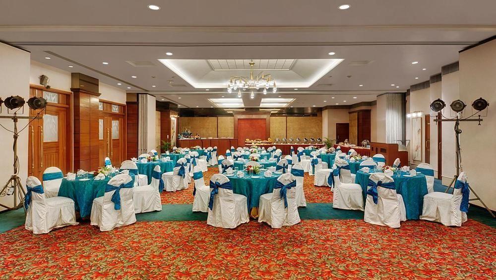 Hotel Kohinoor Continental,Airport Mumbai Exterior photo